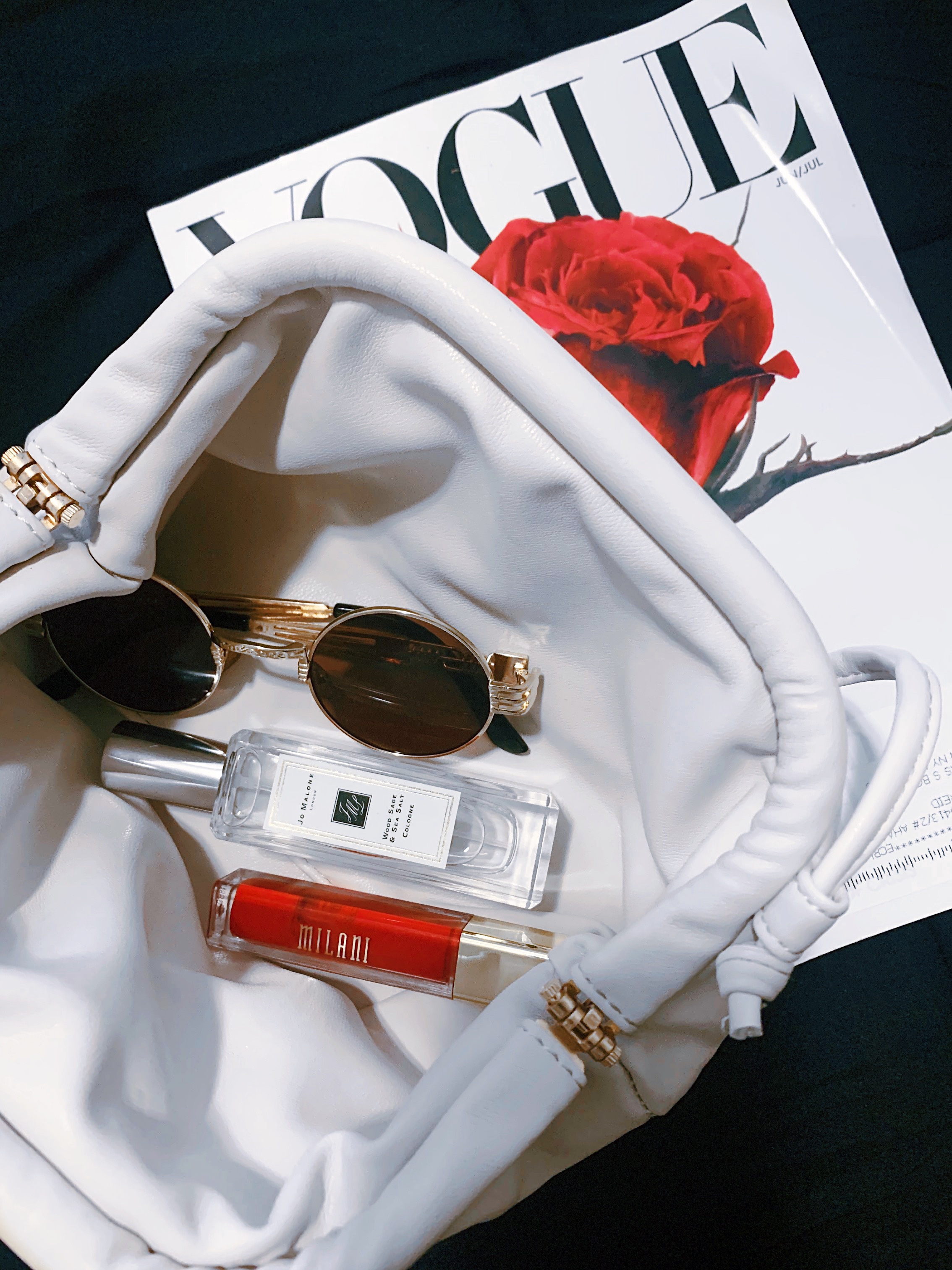 My Honest Review on “The Pouch Bag”